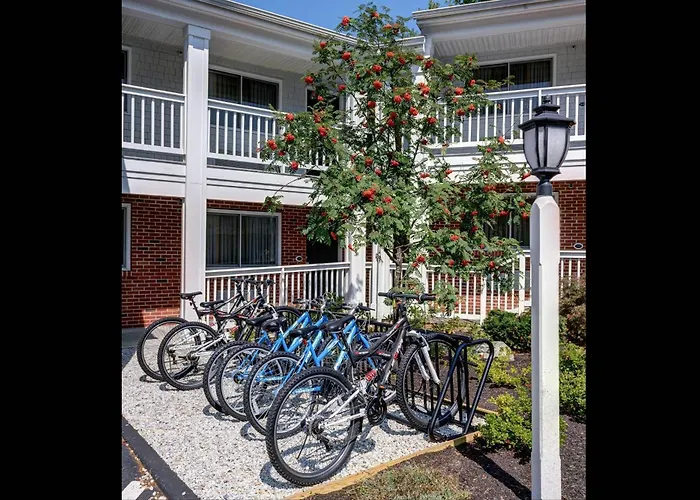 Port Inn & Suites , An Ascend Collection